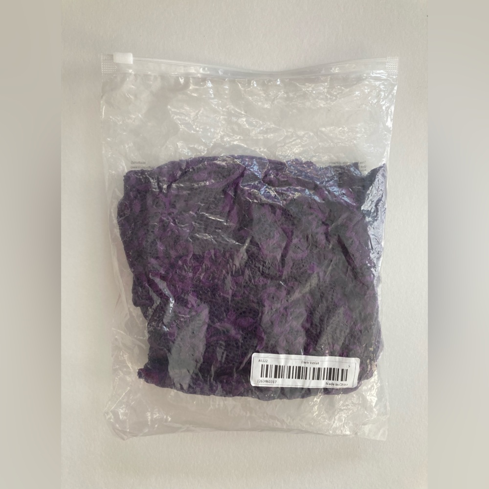 NEW Women’s Dark Violet Scallop Trim Floral Lace Teddy - Picture 8 of 8